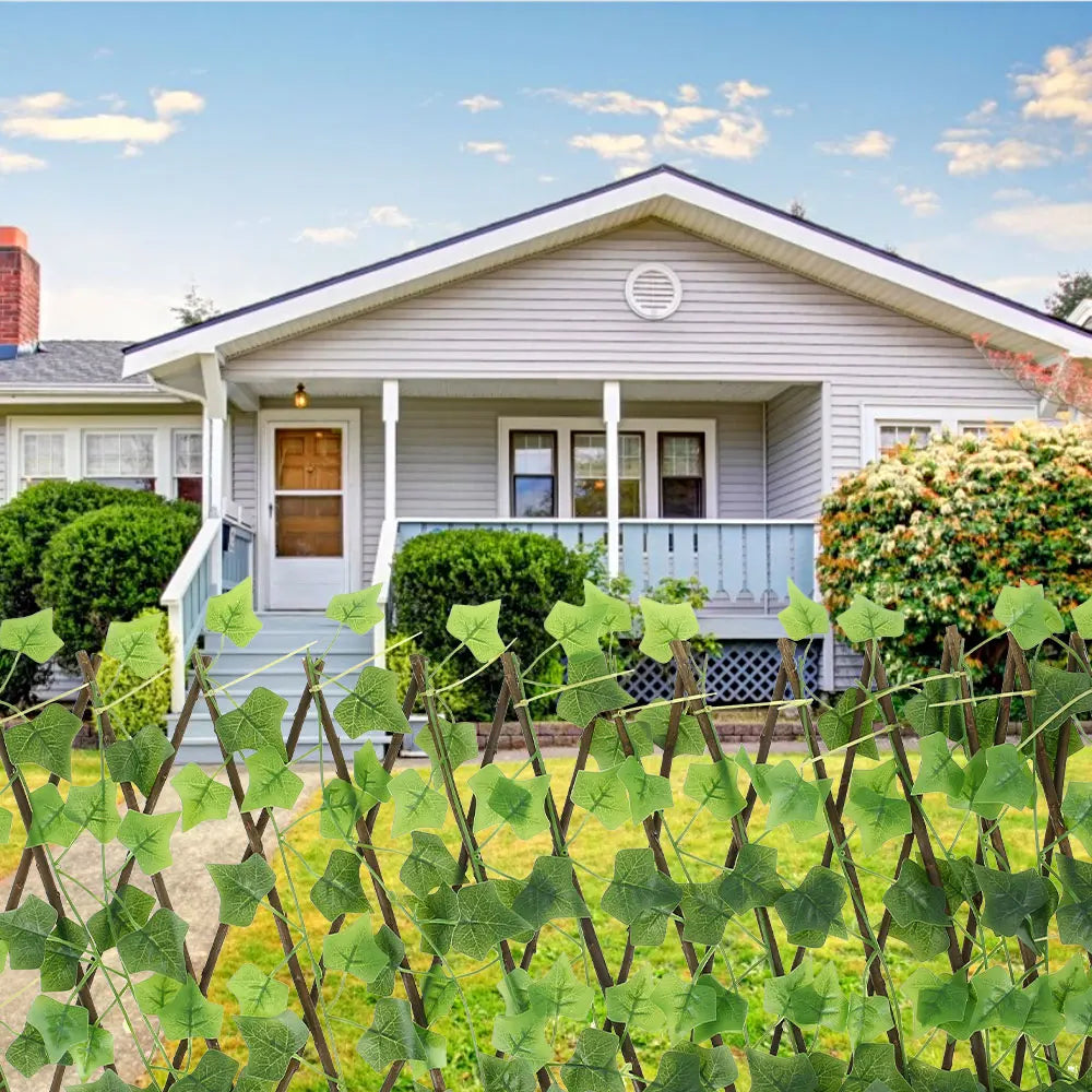 Artificial Faux Ivy Leaves Wooden Fence